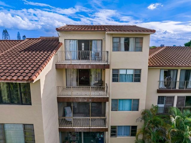 6010 S Falls Circle Drive 405, Lauderhill, FL 33319