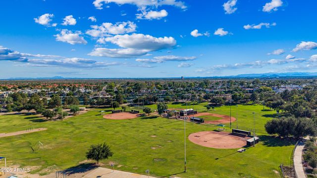 10472 E FANFOL Lane, Scottsdale, AZ 85258