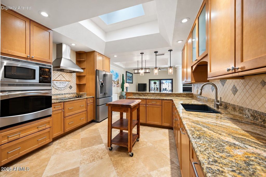 10472 E FANFOL Lane, Scottsdale, AZ 85258 — photo 5