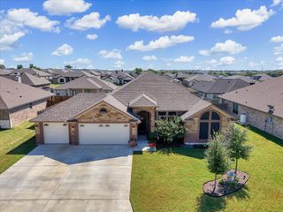 603 Willow Drive, Troy, TX 76579