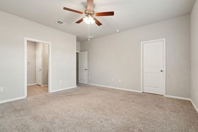 2412 Star Hill Ranch ST, Georgetown, TX 78628