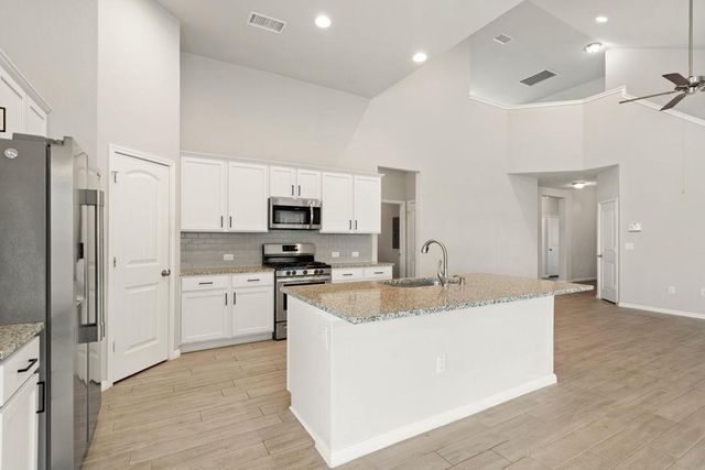 2412 Star Hill Ranch ST, Georgetown, TX 78628