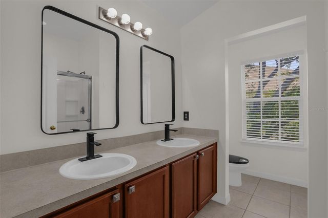 740 ASHWORTH OVERLOOK DRIVE B, Apopka, FL 32712