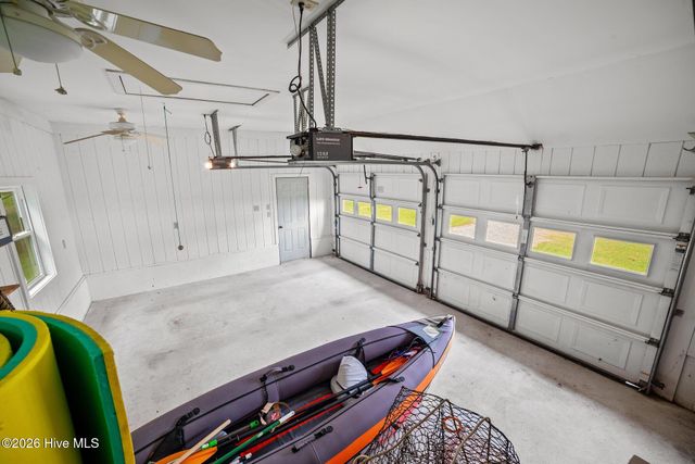 87 W North Shore Lane, Arapahoe, NC 28510