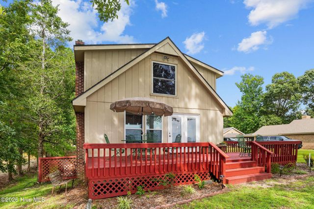 87 W North Shore Lane, Arapahoe, NC 28510