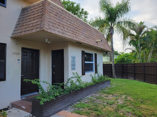 1300 NW 4th Avenue B, Fort Lauderdale, FL 33311
