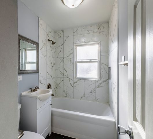 237 E 143rd Street, Dolton, IL 60419