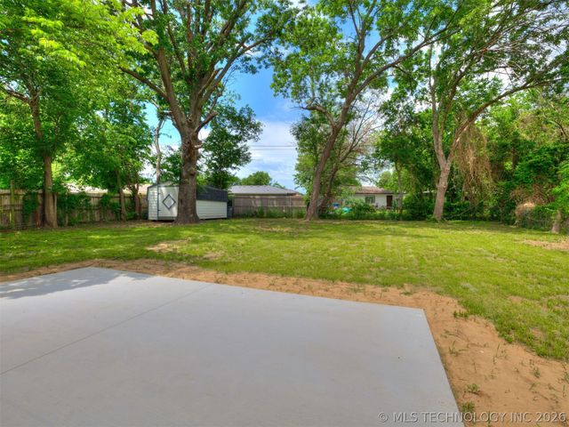 1362 N 76th East Avenue, Tulsa, OK 74115