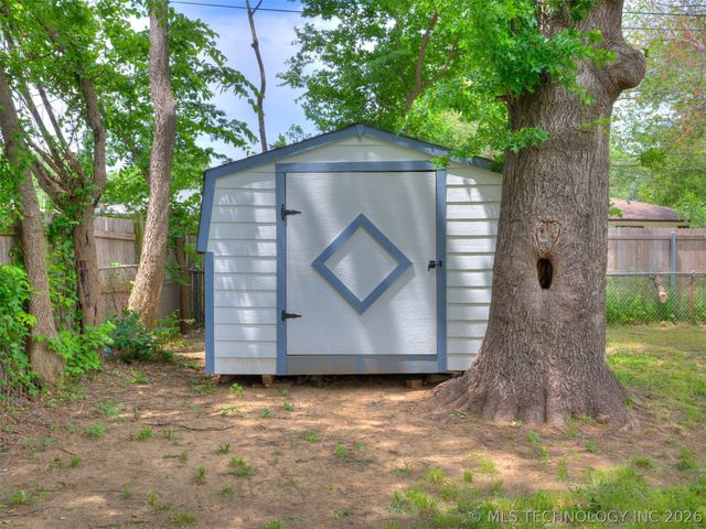 1362 N 76th East Avenue, Tulsa, OK 74115