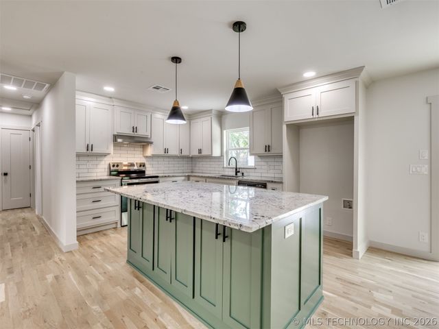 1362 N 76th East Avenue, Tulsa, OK 74115