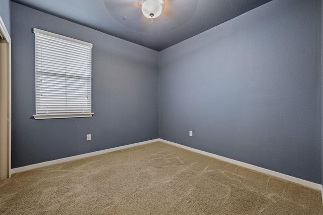 2880 Donnell DR 702, Round Rock, TX 78664