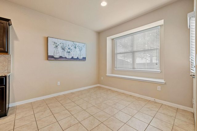 2880 Donnell DR 702, Round Rock, TX 78664