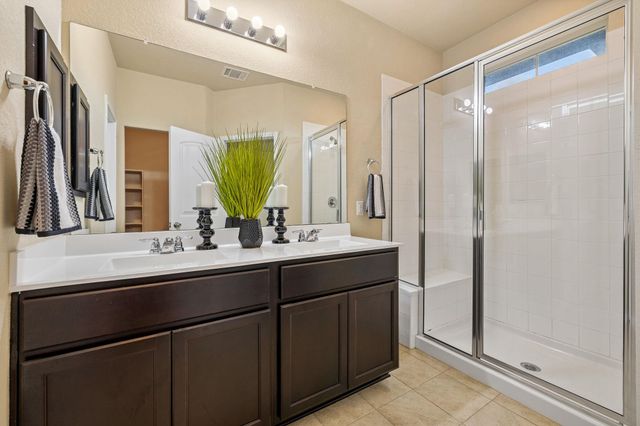 2880 Donnell DR 702, Round Rock, TX 78664