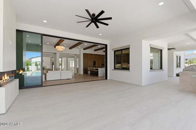 6821 E VALLEY VISTA Lane, Paradise Valley, AZ 85253