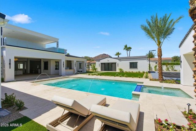 6821 E VALLEY VISTA Lane, Paradise Valley, AZ 85253