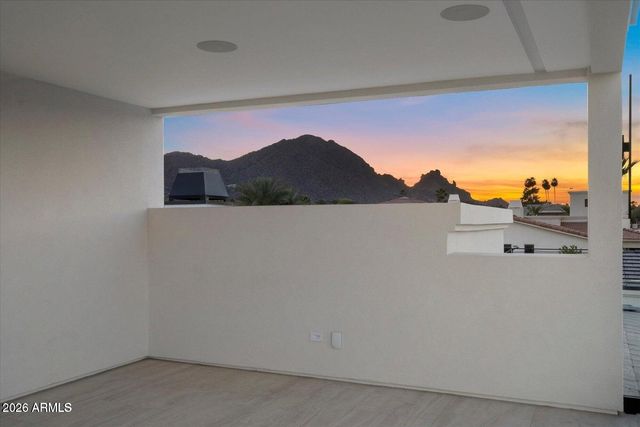 6821 E VALLEY VISTA Lane, Paradise Valley, AZ 85253