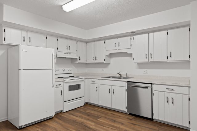 2612 Hickory Valley Road Unit B, Chattanooga, TN 37421