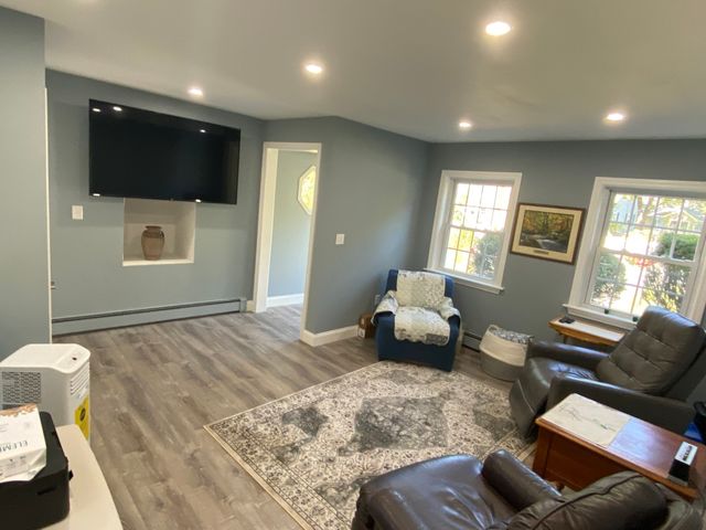 21 Maynard Rd, Dedham, MA 02026