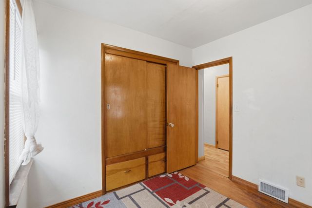 2730 4th Street, Moline, IL 61265
