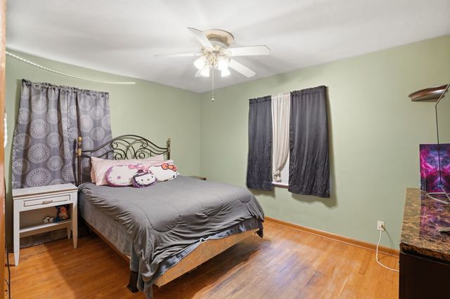 2730 4th Street, Moline, IL 61265