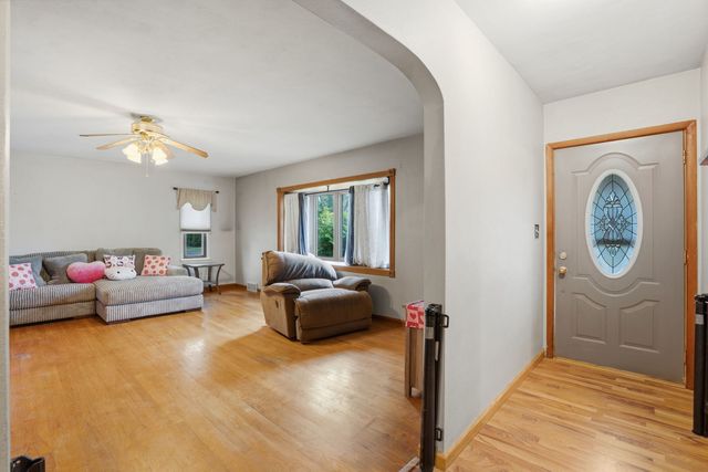 2730 4th Street, Moline, IL 61265