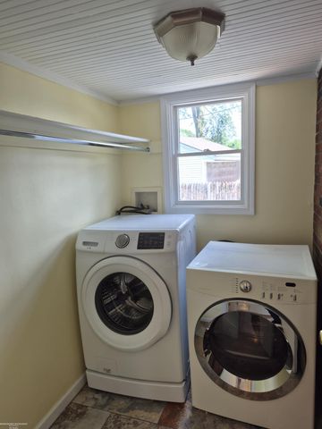 316 Chalfonte Avenue, Grosse Pointe Farms, MI 48236