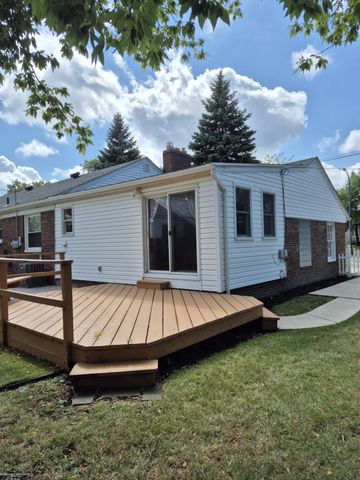 316 Chalfonte Avenue, Grosse Pointe Farms, MI 48236