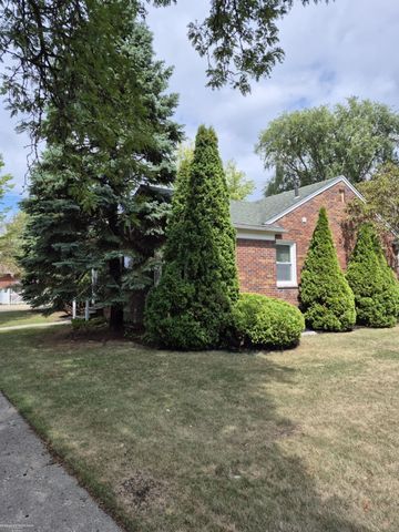 316 Chalfonte Avenue, Grosse Pointe Farms, MI 48236