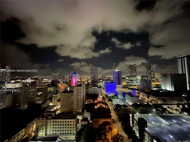 133 NE 2nd Ave 811, Miami, FL 33132