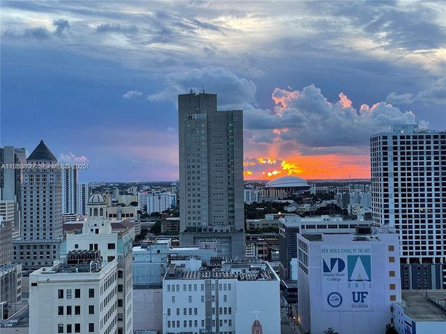 133 NE 2nd Ave 811, Miami, FL 33132