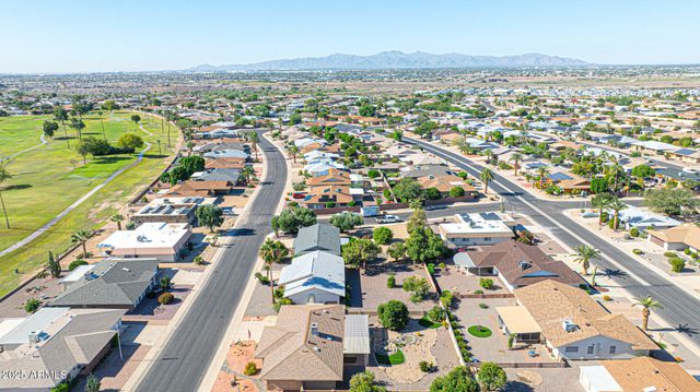 10940 W WHITE MOUNTAIN Road, Sun City, AZ 85351