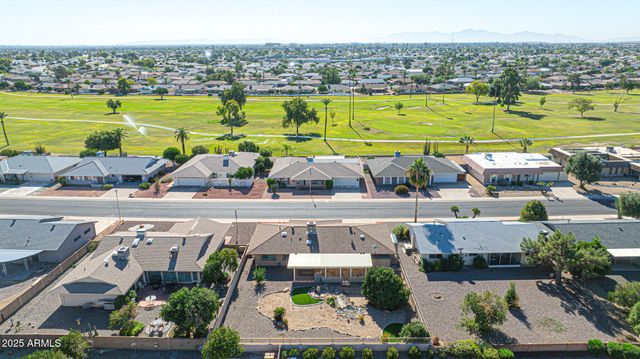 10940 W WHITE MOUNTAIN Road, Sun City, AZ 85351