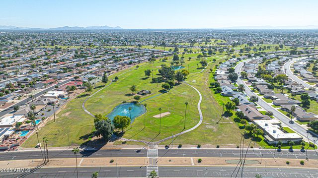 10940 W WHITE MOUNTAIN Road, Sun City, AZ 85351