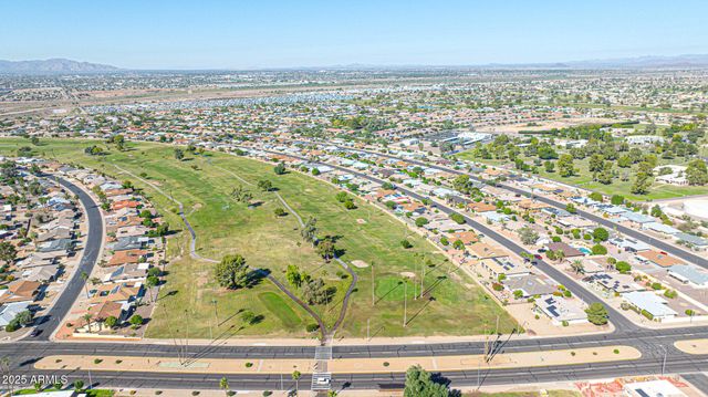 10940 W WHITE MOUNTAIN Road, Sun City, AZ 85351