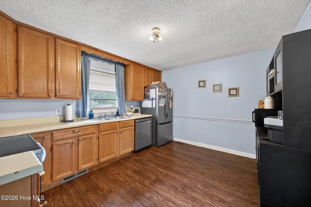 411 Forest Circle, New Ellenton, SC 29809