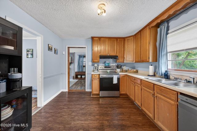 411 Forest Circle, New Ellenton, SC 29809