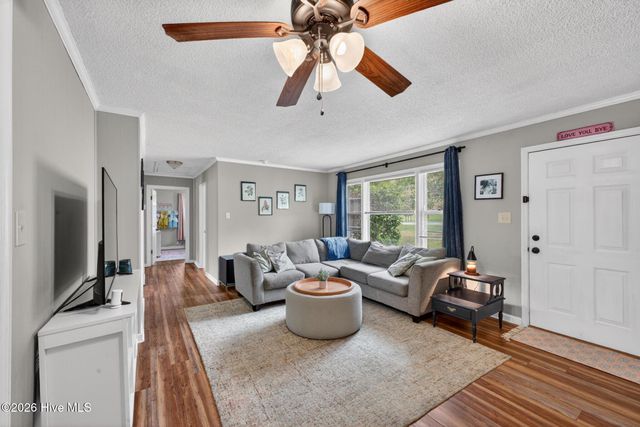 411 Forest Circle, New Ellenton, SC 29809