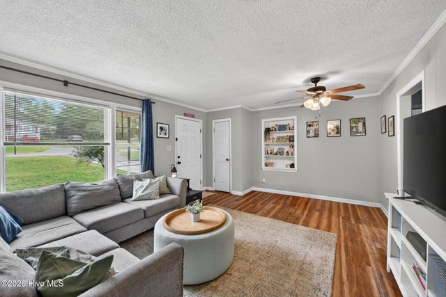 411 Forest Circle, New Ellenton, SC 29809
