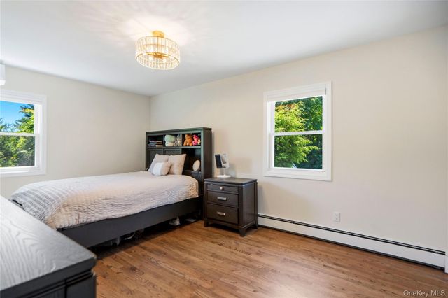 434 W Main Street, Huntington, NY 11743
