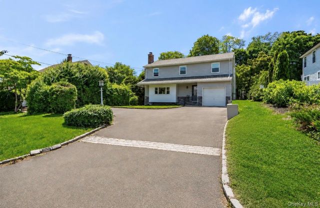 434 W Main Street, Huntington, NY 11743