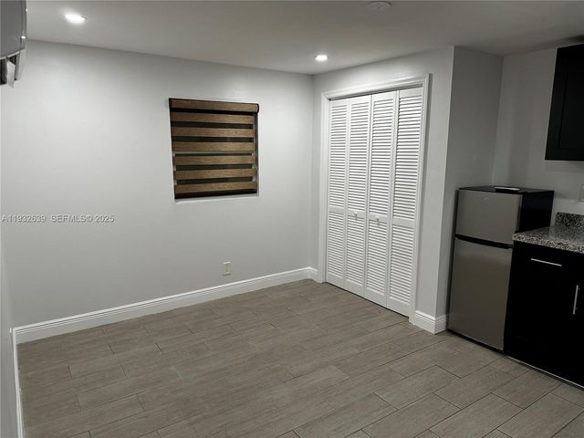 214 S 57th Ave, Hollywood, FL 33023