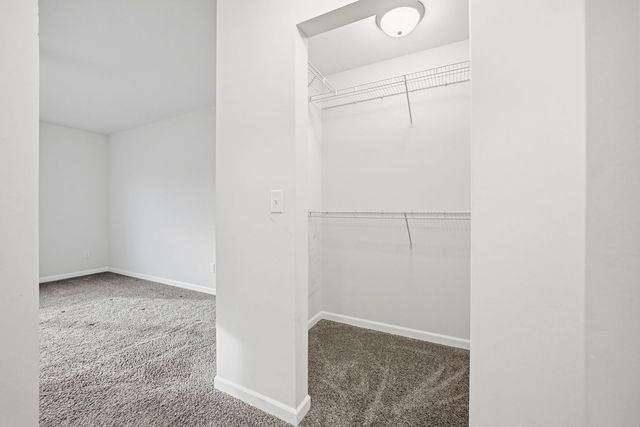 1574 Warrenton Drive, Byron, IL 61010