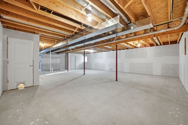 1574 Warrenton Drive, Byron, IL 61010