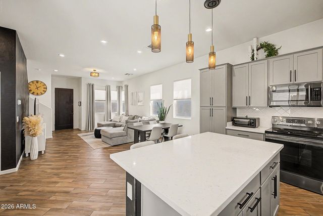 15734 W POLK Street, Goodyear, AZ 85338