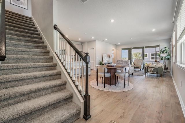 19219 BLUE POND DRIVE, Lutz, FL 33558