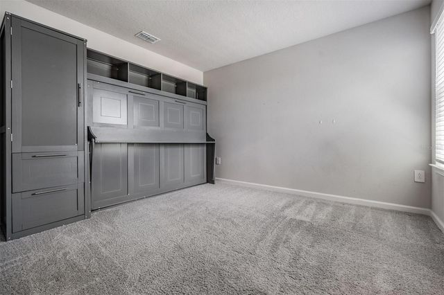 19219 BLUE POND DRIVE, Lutz, FL 33558