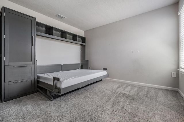 19219 BLUE POND DRIVE, Lutz, FL 33558