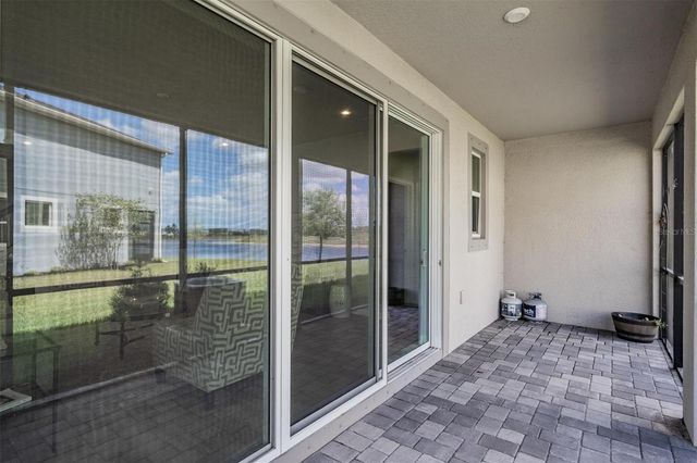 19219 BLUE POND DRIVE, Lutz, FL 33558