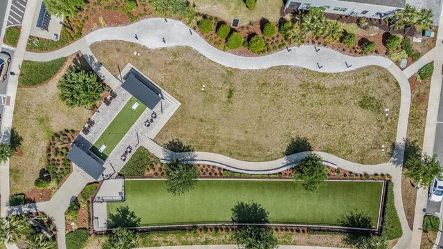 19219 BLUE POND DRIVE, Lutz, FL 33558