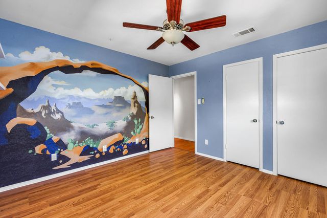 6812 Miranda DR, Austin, TX 78752